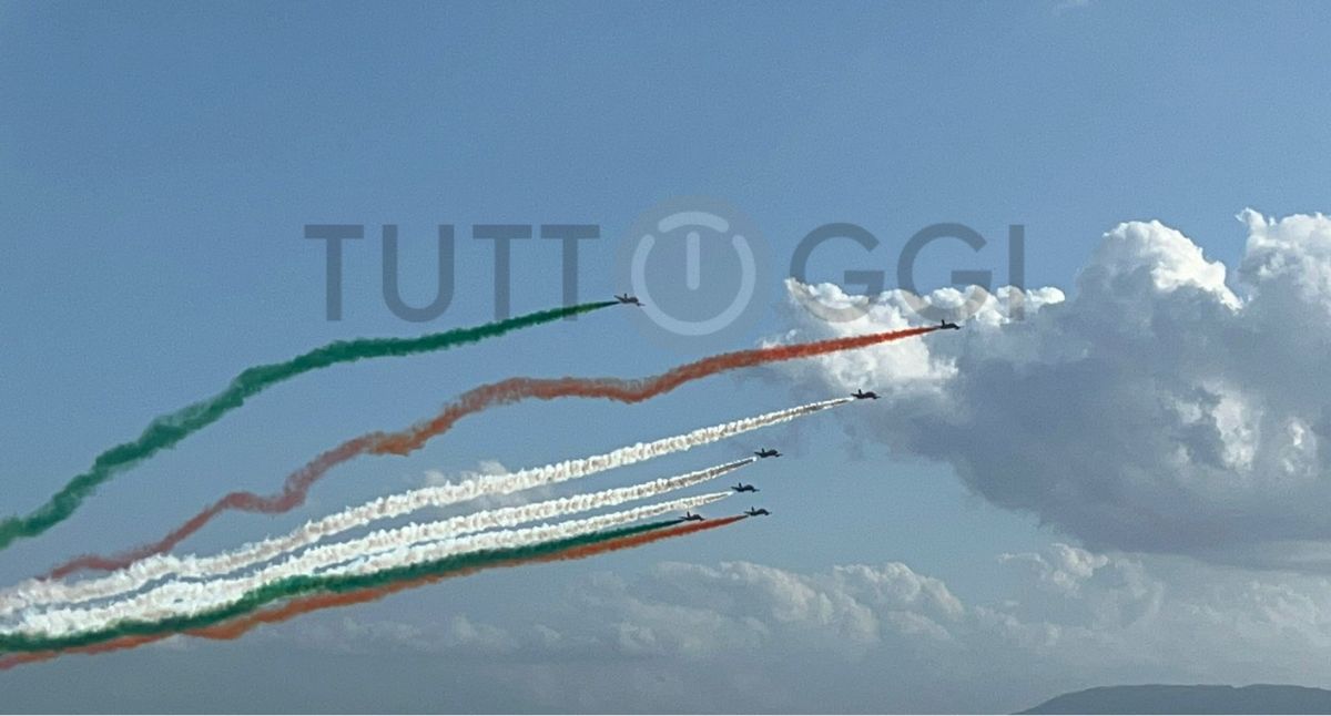 In tanti a Foligno per ammirare le Frecce tricolori - Notizie