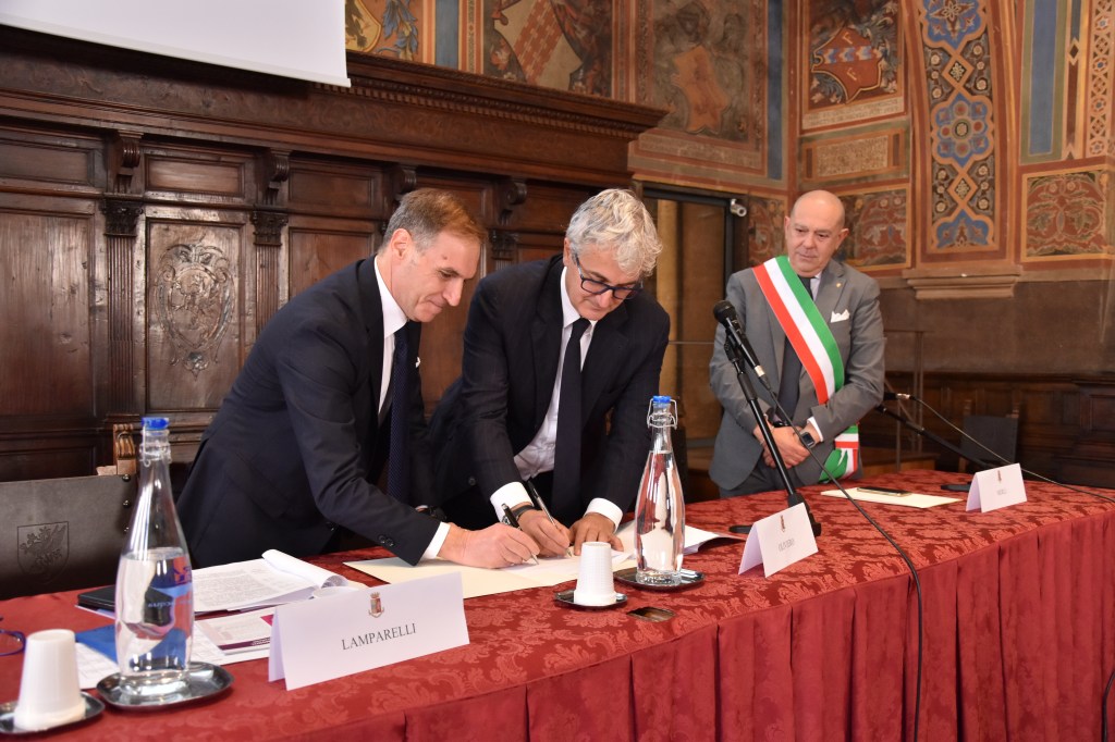 Questo non è amore, successo per il convegno di Polizia, Unipg  e Usr Umbria | Foto