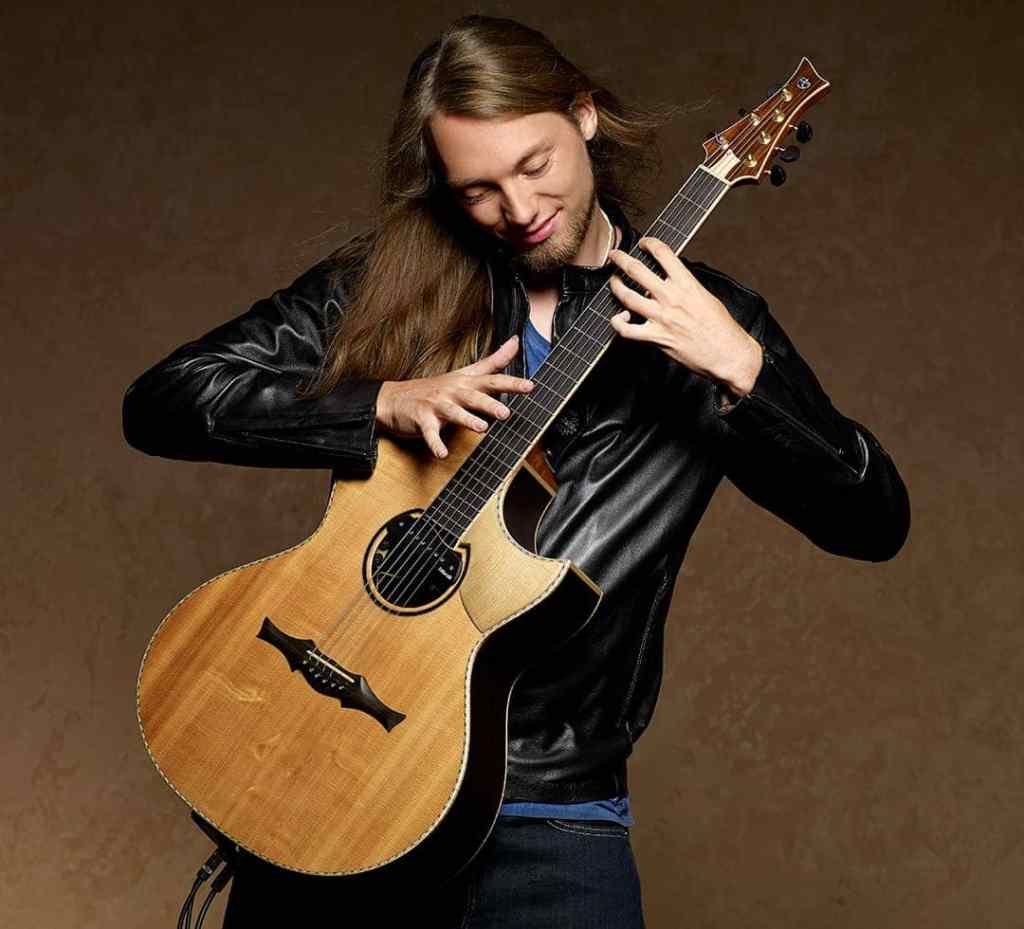 Visioninmusica Stagione 2024, arriva il fingerstyle del virtuoso Mike Dawes