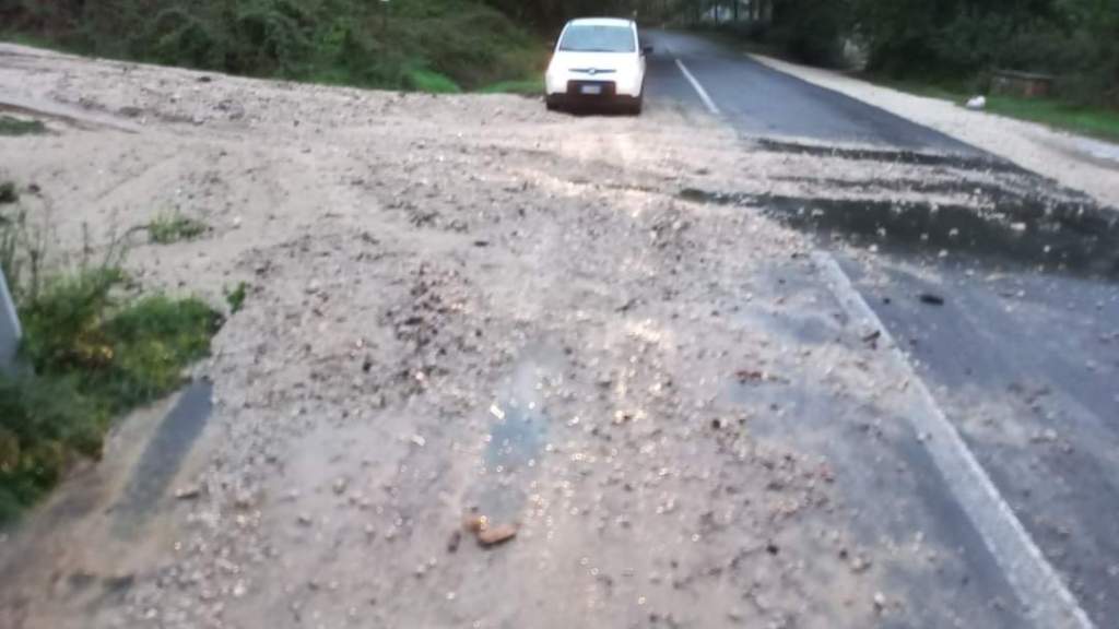 Maltempo nel Ternano, chiusa strada Sambucetole – Castel dell’Aquila