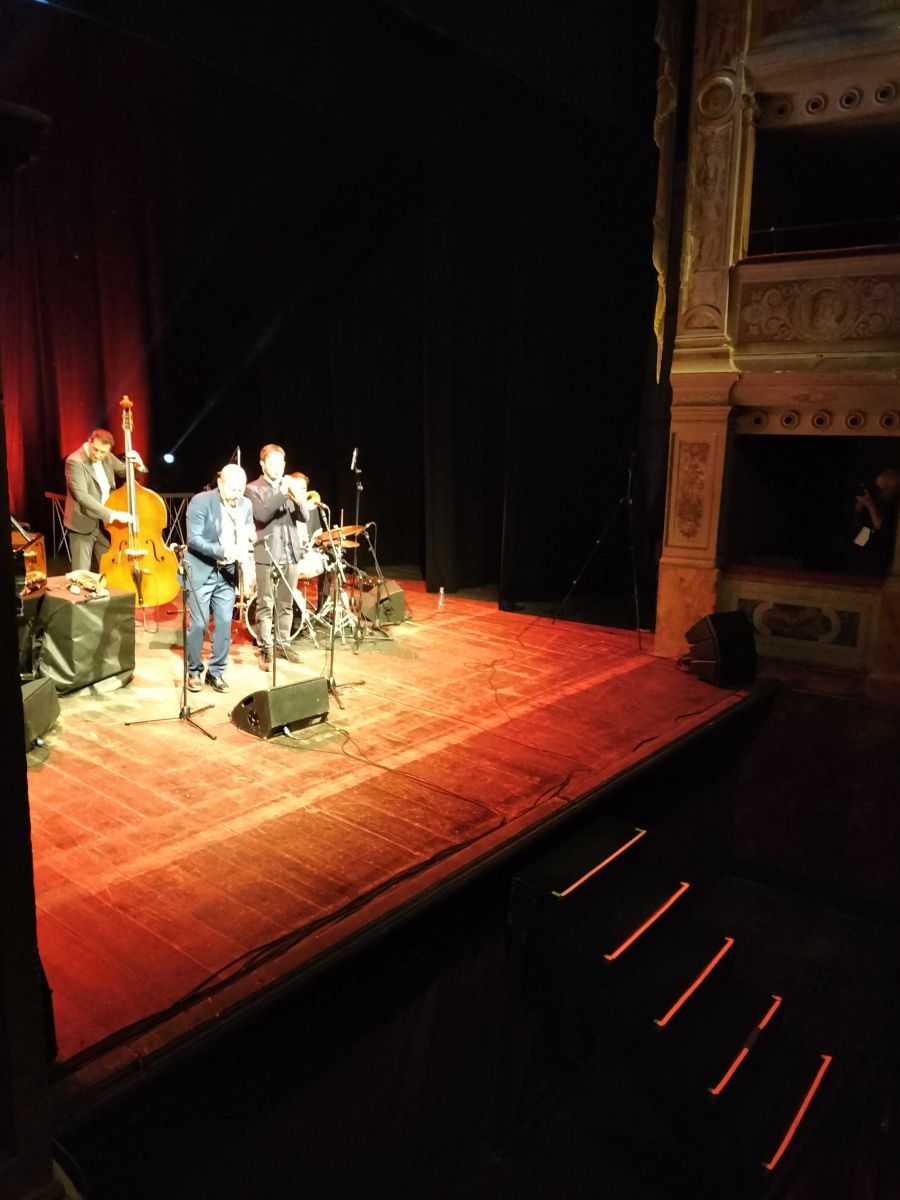 Spoleto Jazz 2024, il “filosofo” Stefano Di Battista trionfa al Caio Melisso | L’Iperuranio delle note