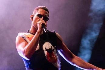 <div>Mahmood: “Questo tour è un saluto. Lo stadio? Per me è presto”</div>
