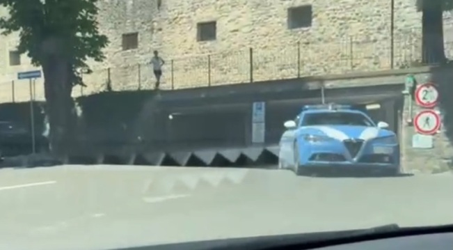 Accoltellato ai “Frontoni”, l’arrestato è un 21enne | Botta e risposta Lega-Secondi su sicurezza