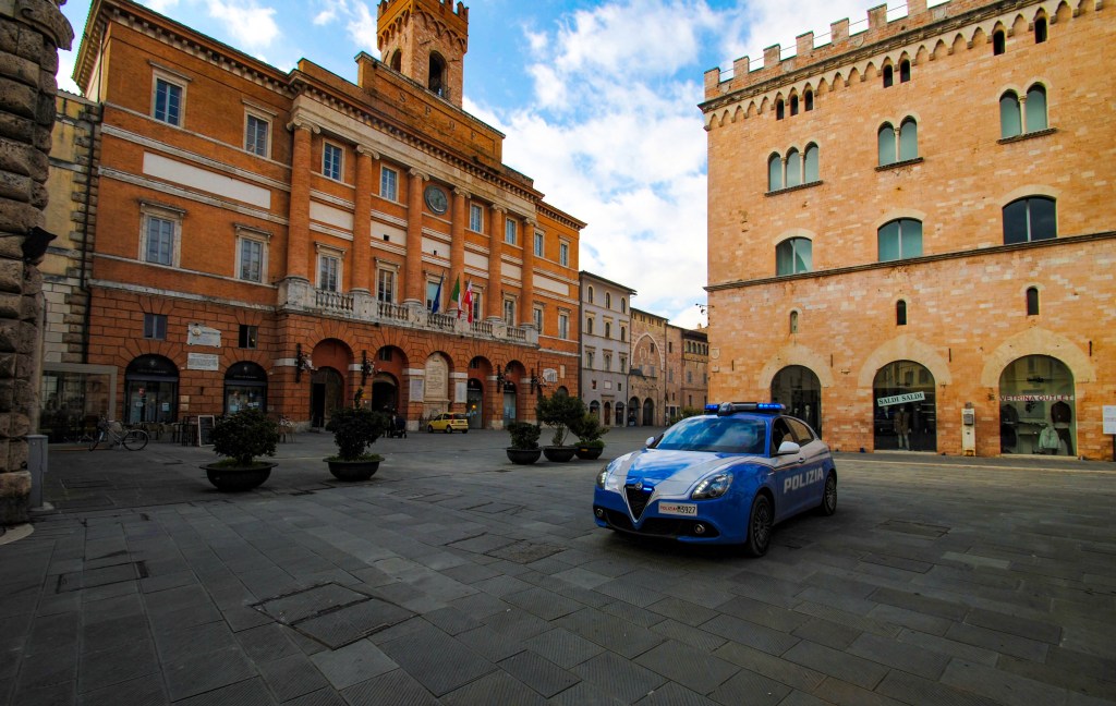 Accoltellamento Foligno, Castellani punta sulla legittima difesa | Chiesta la conferma dei domiciliari