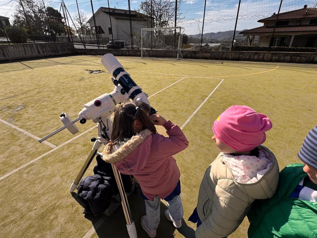 “Una giornata sotto il Sole” — Osservazione solare con gli studenti di Sigillo