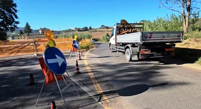 Sp 105, cantiere fermo da oltre 2 mesi ma ora si riparte “Ripristino strada entro fine novembre”