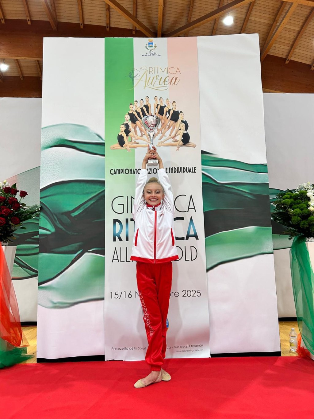 Fortebraccio di bronzo con Ginevra al nazionale Gold di ginnastica ritmica
