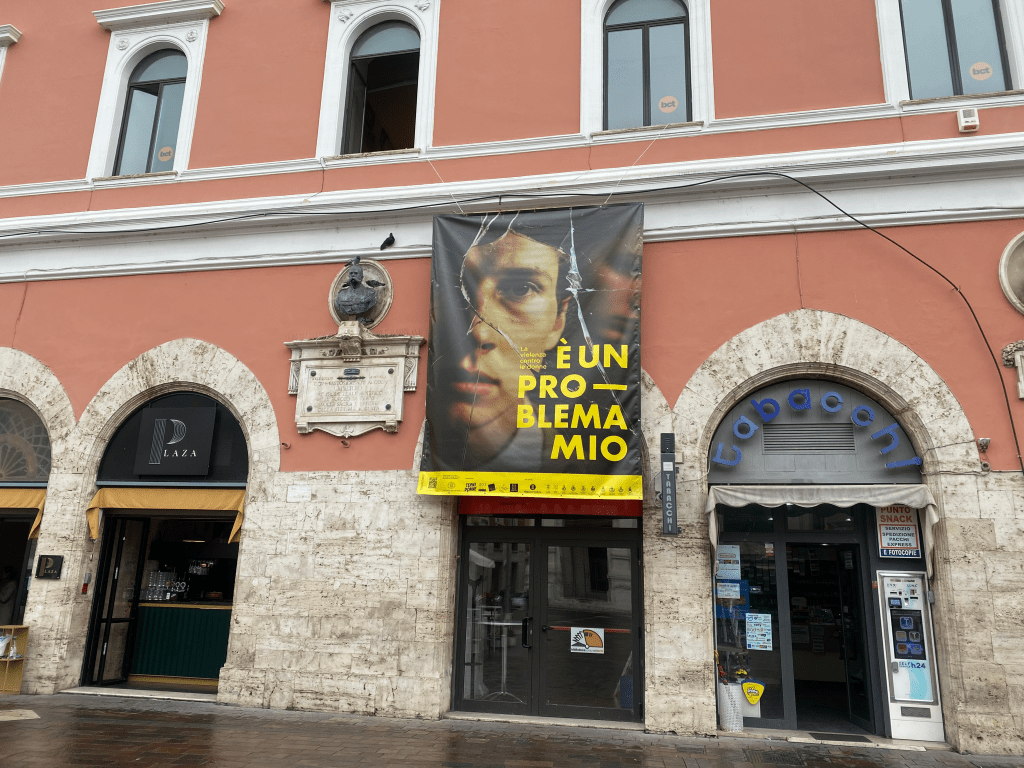 “E’ un problema mio”: al via la campagna contro la violenza di genere