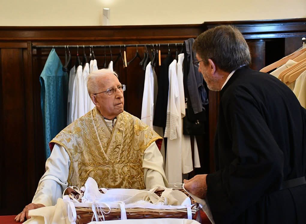 Morto l’ex rettore della basilica di Santa Rita padre Mario, sabato i funerali