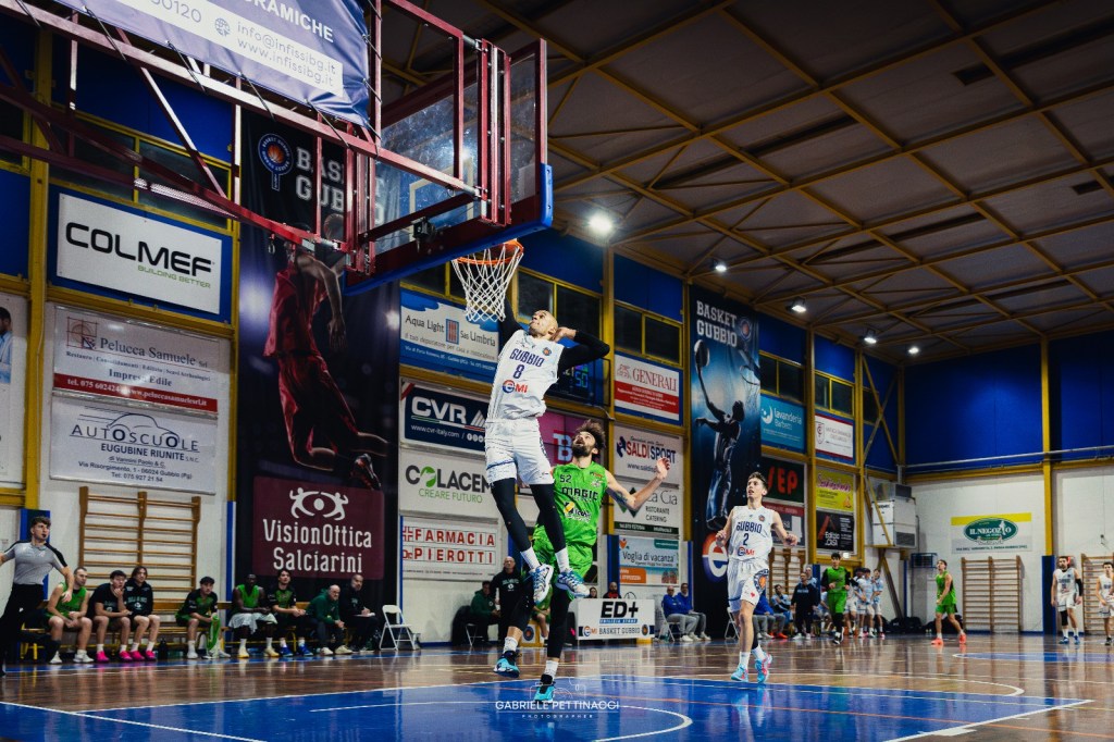 Grande prova di qualità e solidità per  EMI Basket Gubbio. Superato Magic Basket Chieti per 79-52