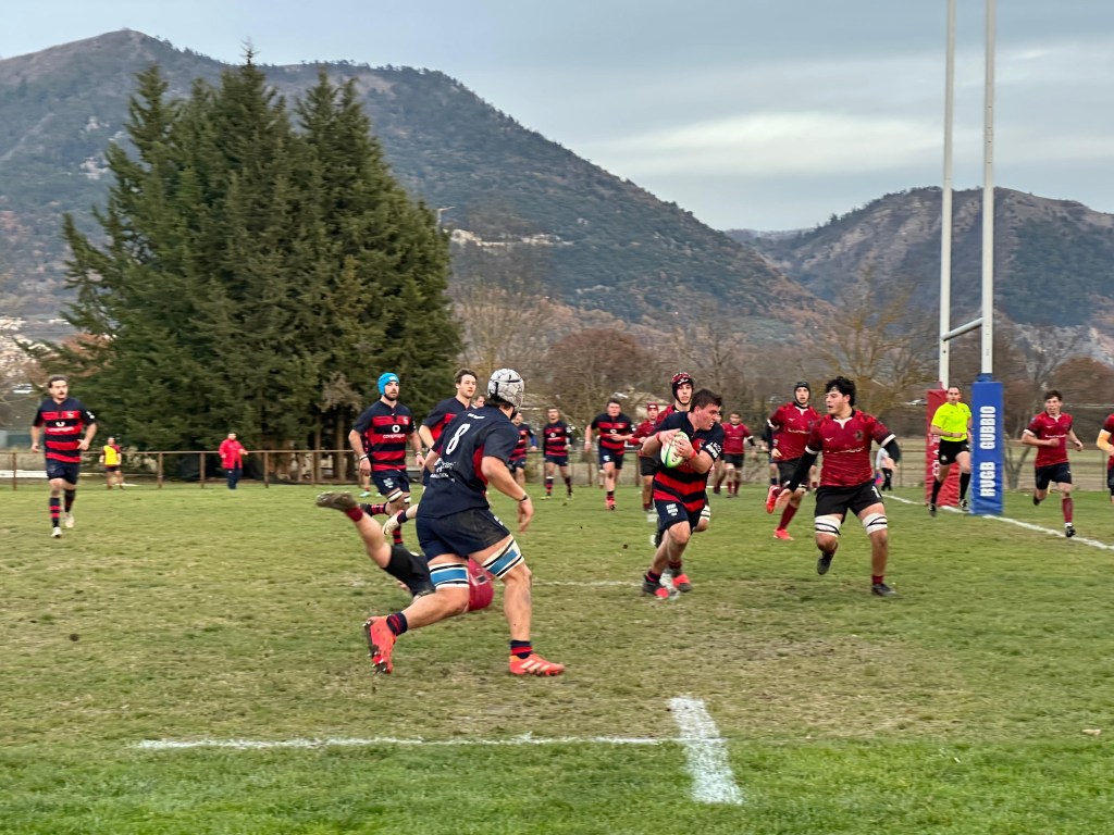 Rugby Gubbio: grandi Lupi, 5 mete e vittoria in casa contro i Lions Amaranto!