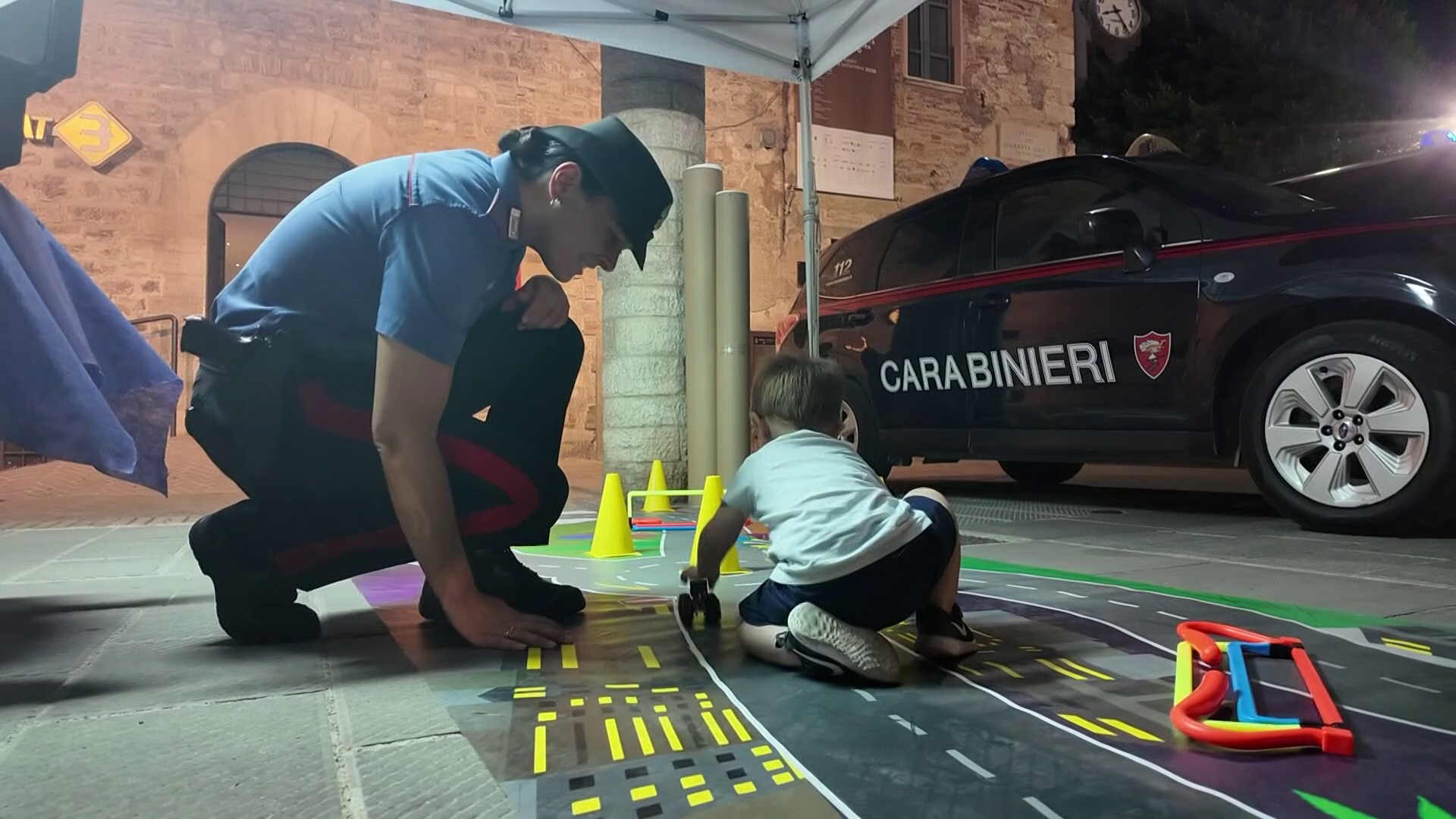 I Carabinieri alla “Notte Bianca dello Sport”: a Gubbio tecnologia, prevenzione e partecipazione | Foto